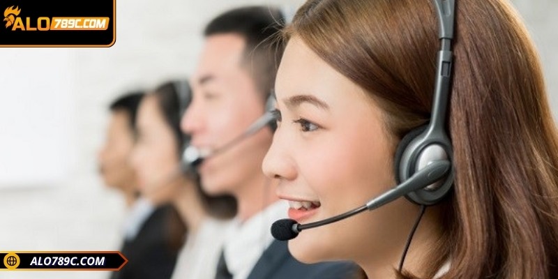 Gọi trực tiếp đến Hotline là kênh liên hệ ALO789 nhanh chóng